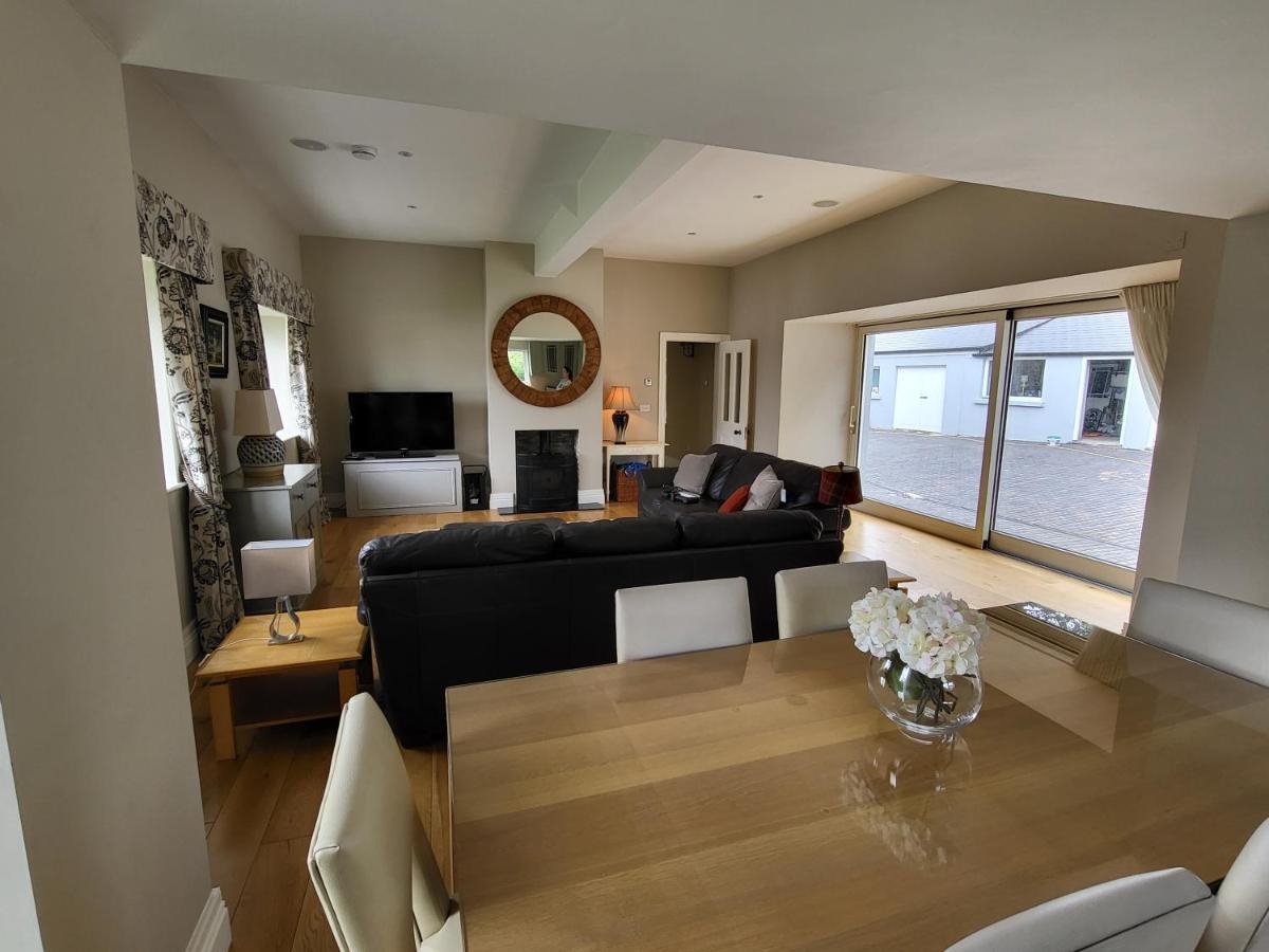 The Coach House Vila Dublin Exterior foto